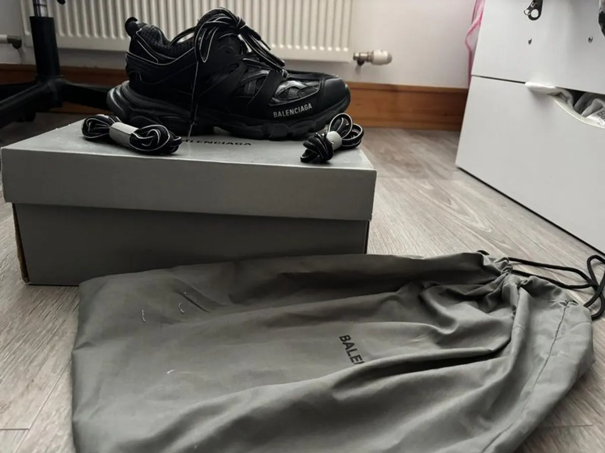 Balencia tracks - Image 3