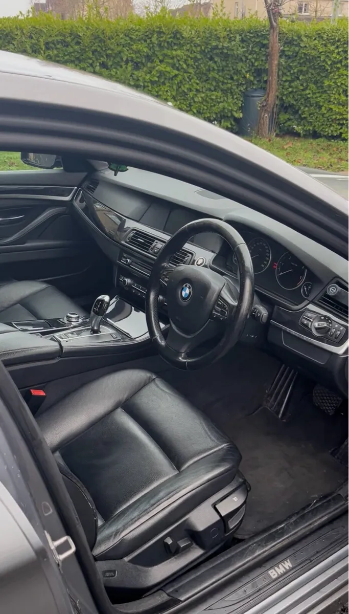 BMW 5 series - Image 3