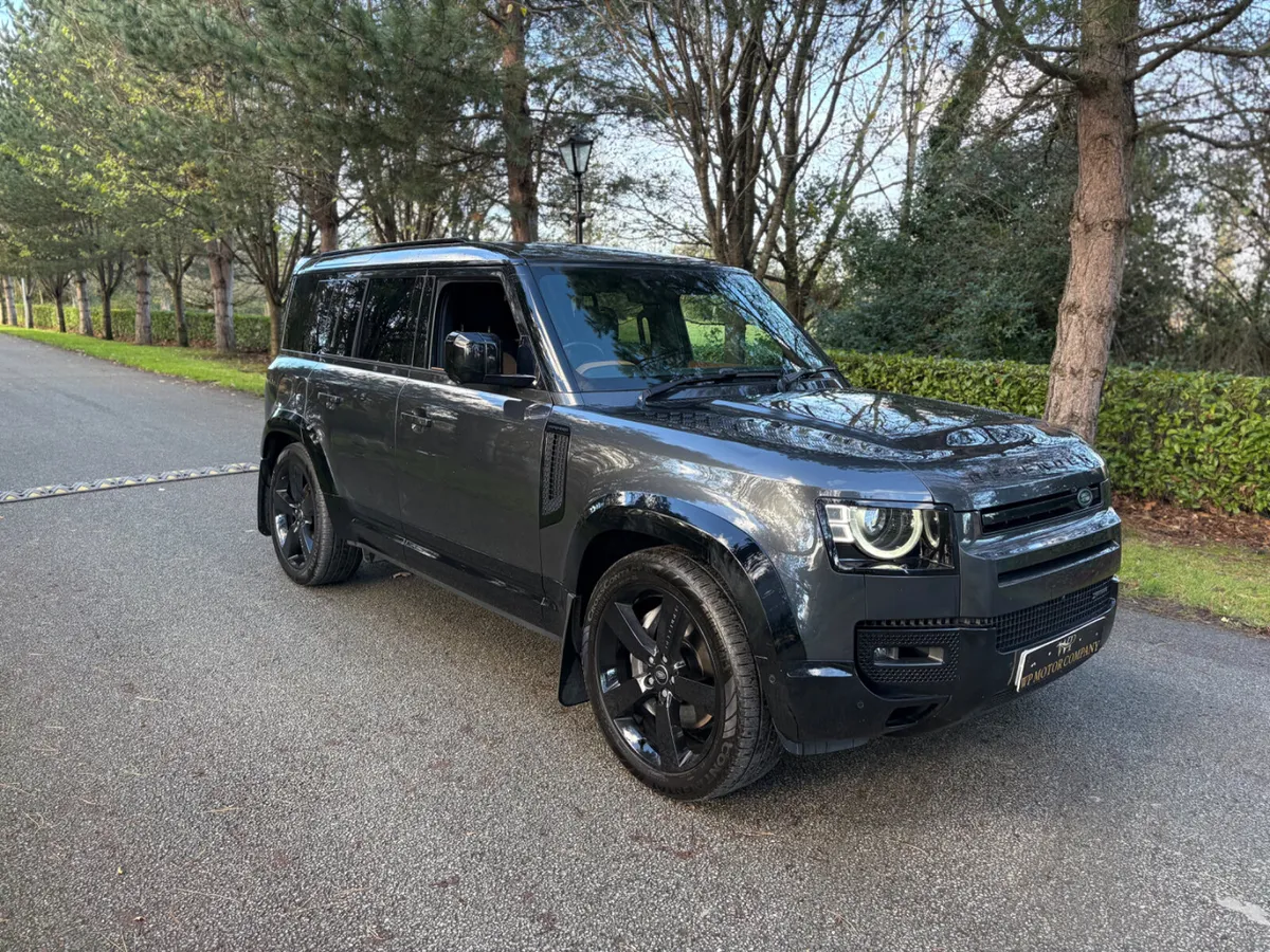 LAND ROVER DEFENDER 110 DYNAMIC - Image 1
