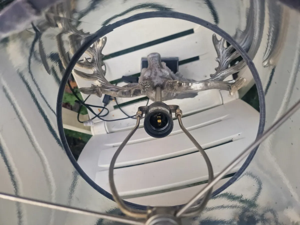 Reindeer  lamp . - Image 3