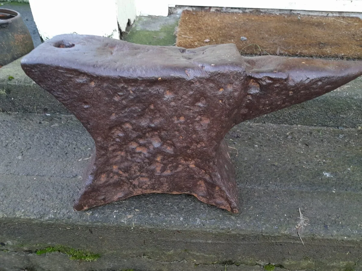 Forged anvil rare Bavarian 1600s shipyard - Image 2