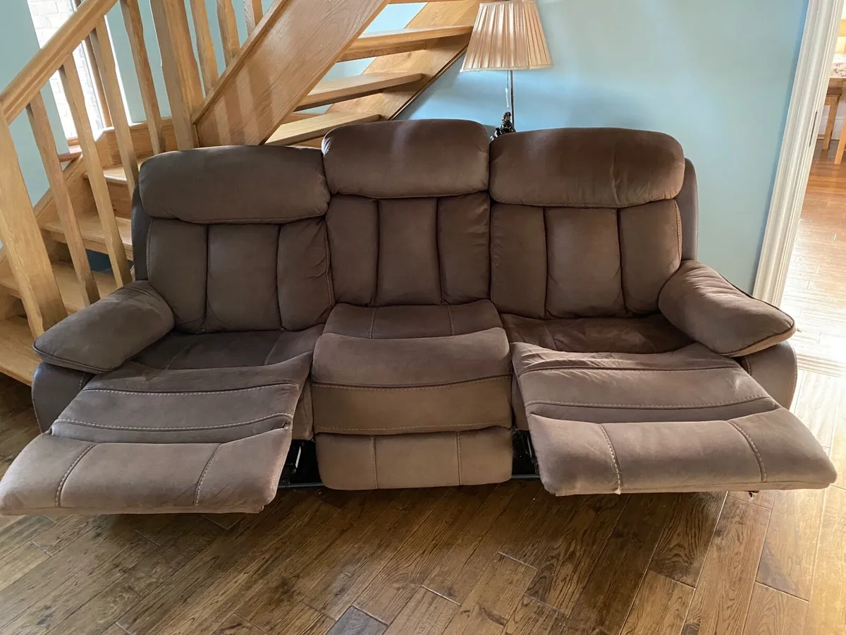 Sofa 3Seater Recliner (Manual) - Image 3