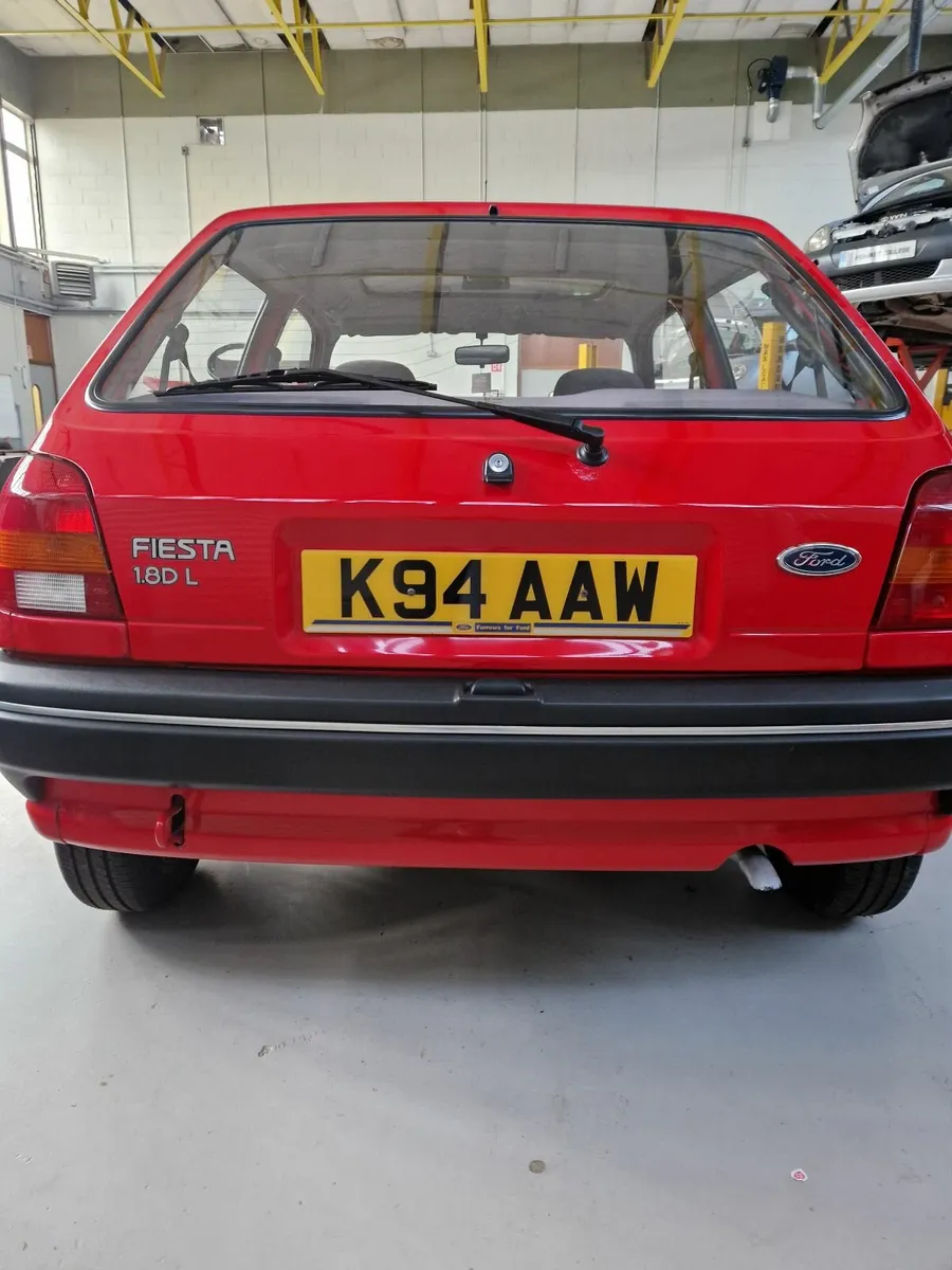 Ford Fiesta 1992 - Image 3