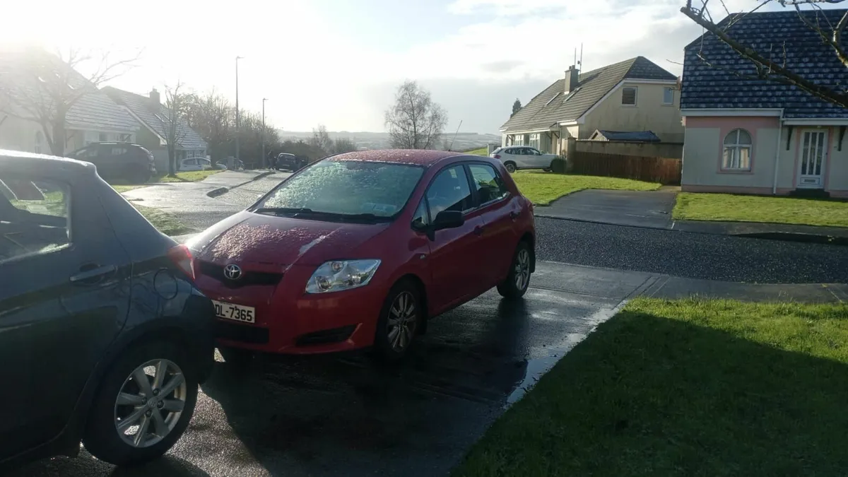 Toyota Auris 2007 - Image 1