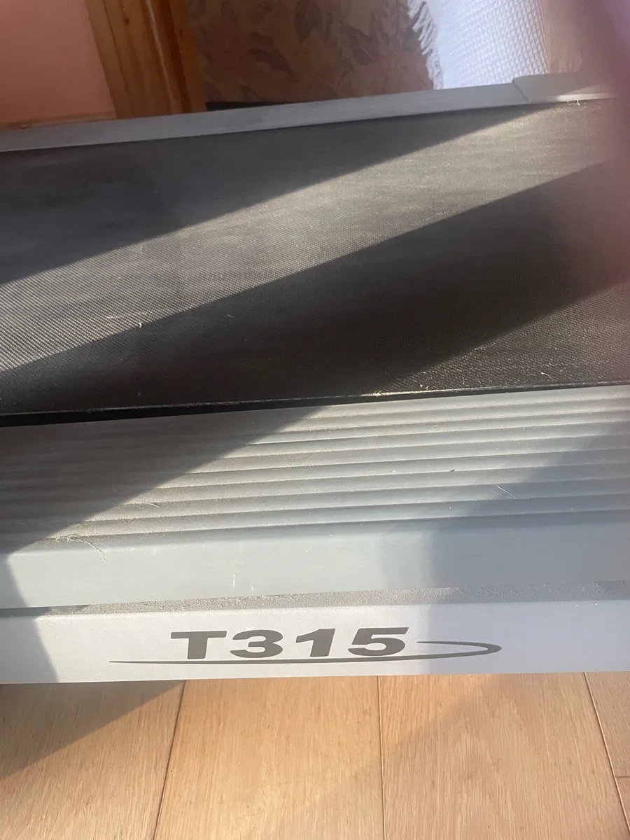 Treadmill: Trimline T315 - Image 3