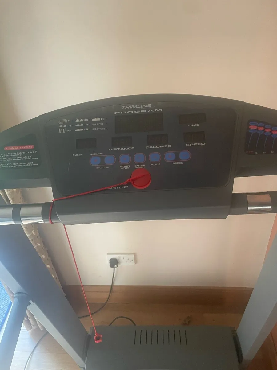 Treadmill: Trimline T315 - Image 4