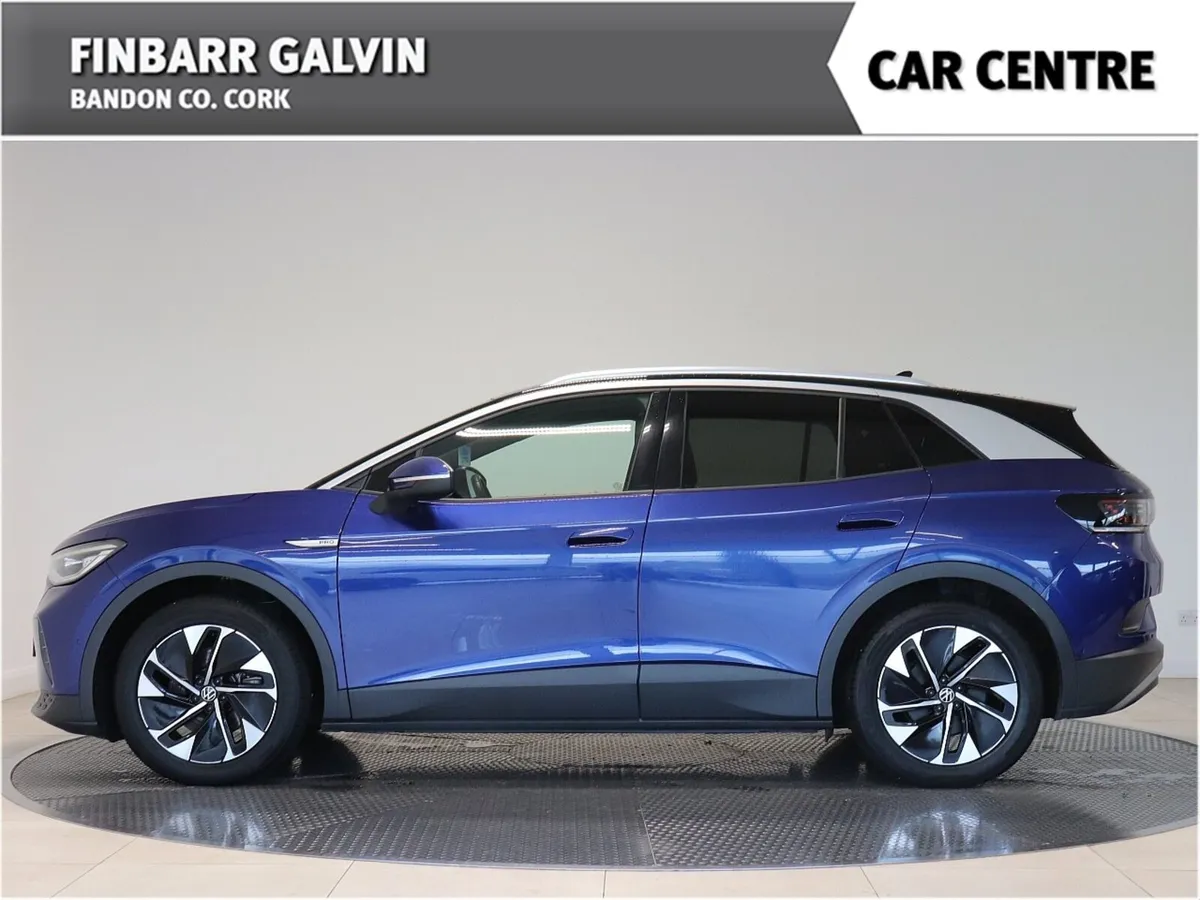 ID.4 Family 77kWh (Pan Roof) - Image 3