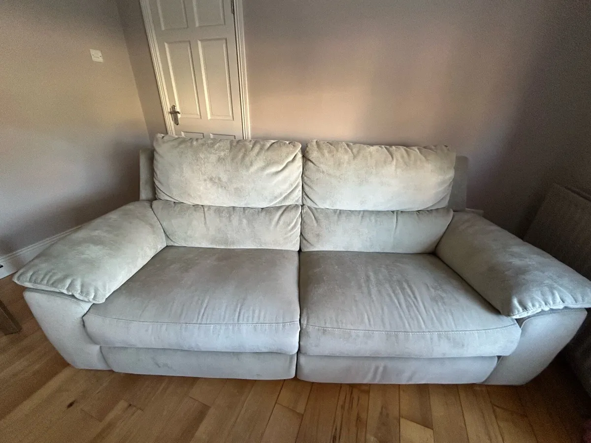 3 Seater sofa - Image 2