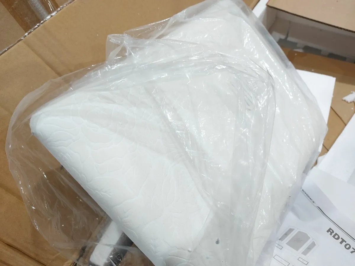 Online Auction Of A Dressing Table & More! - Image 4