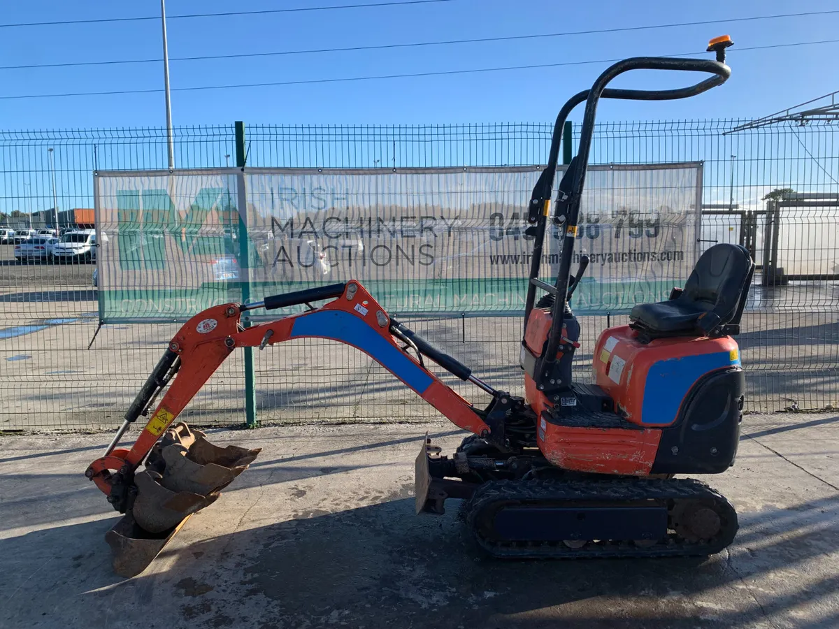 2017 KUBOTA K008 MINI EXCAVATOR C/W 3 X BUCKETS - Image 3