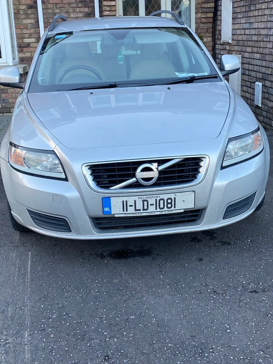 Volvo V50 2011 - Image 3