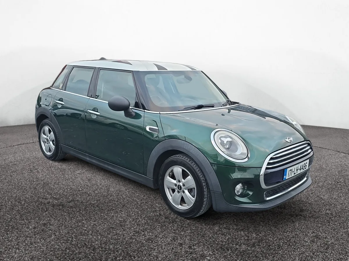 Mini Cooper 2017 Automatic - Image 1
