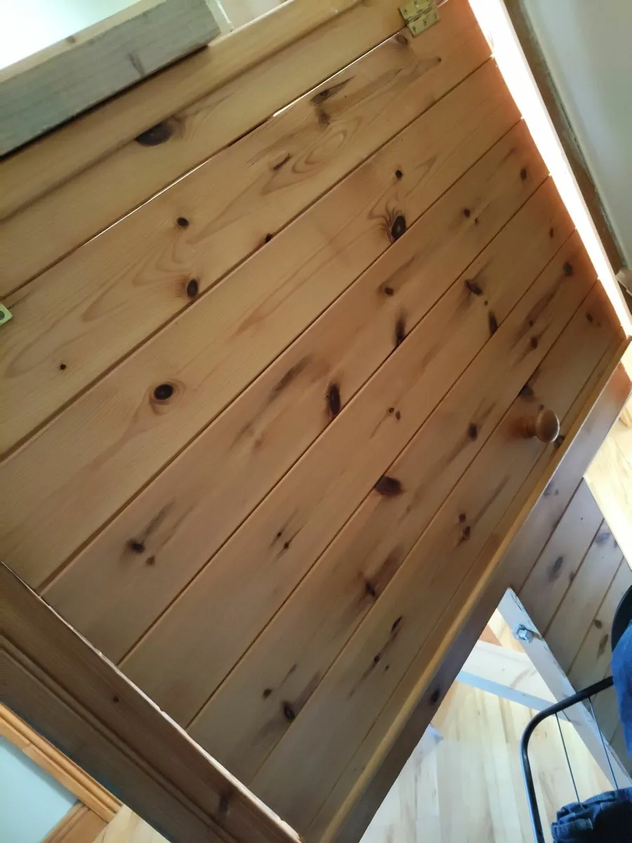 Free timber from sink unit - Image 2