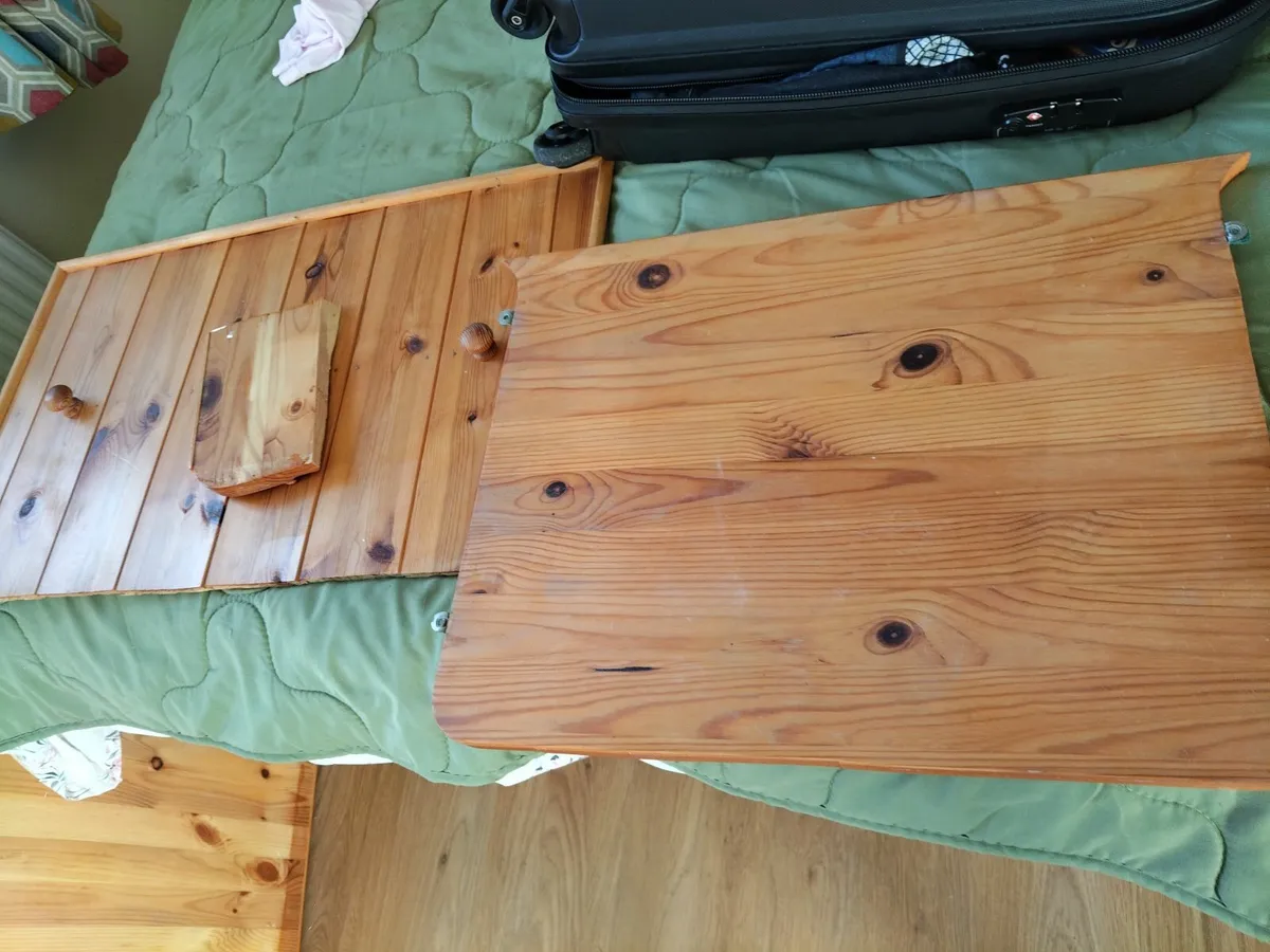 Free timber from sink unit - Image 3