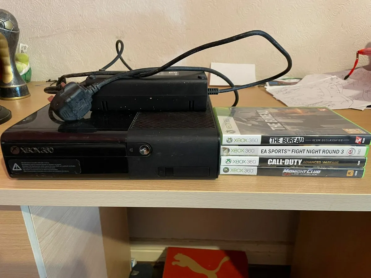 xbox 360 for sale plus games and ps4 games - Image 1