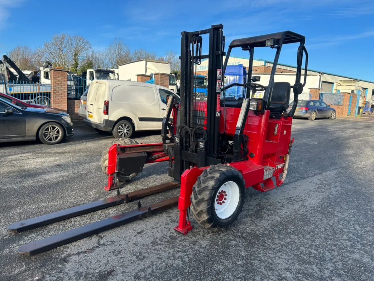2015 Moffett mounty m5 2.5 ton forklift - Image 1