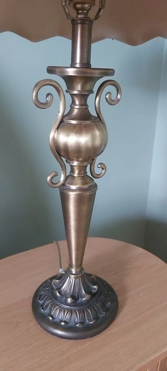 Beautiful decorative Lamp Gold/Green - Image 3