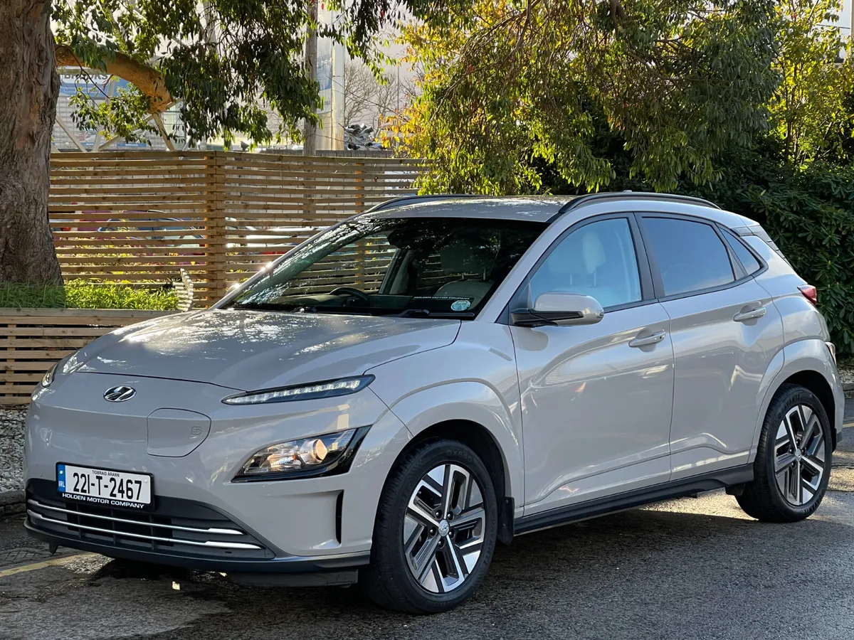 2022 Hyundai KONA..HIGH SPEC..2 KEYS..FULL HISTORY - Image 2