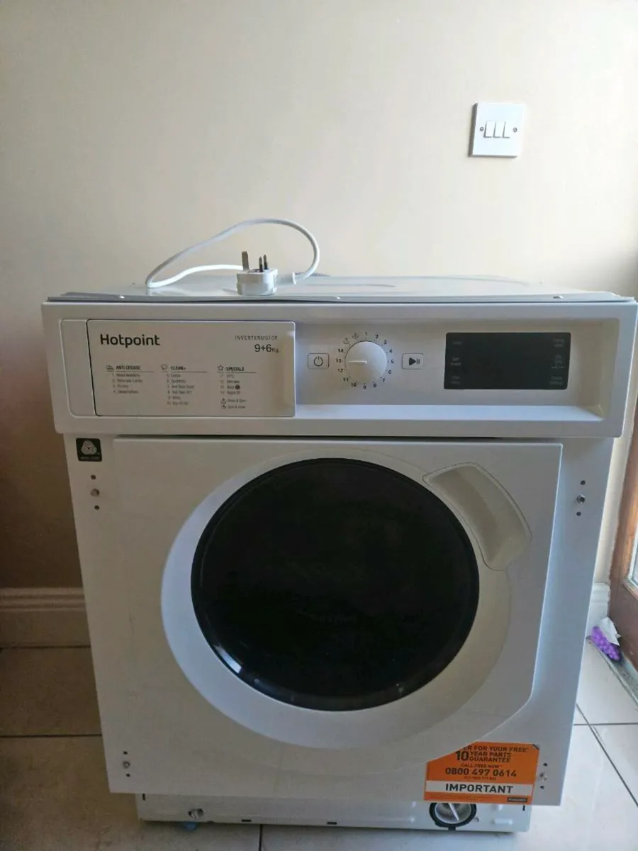 Hotpoint washer dryer - Image 1