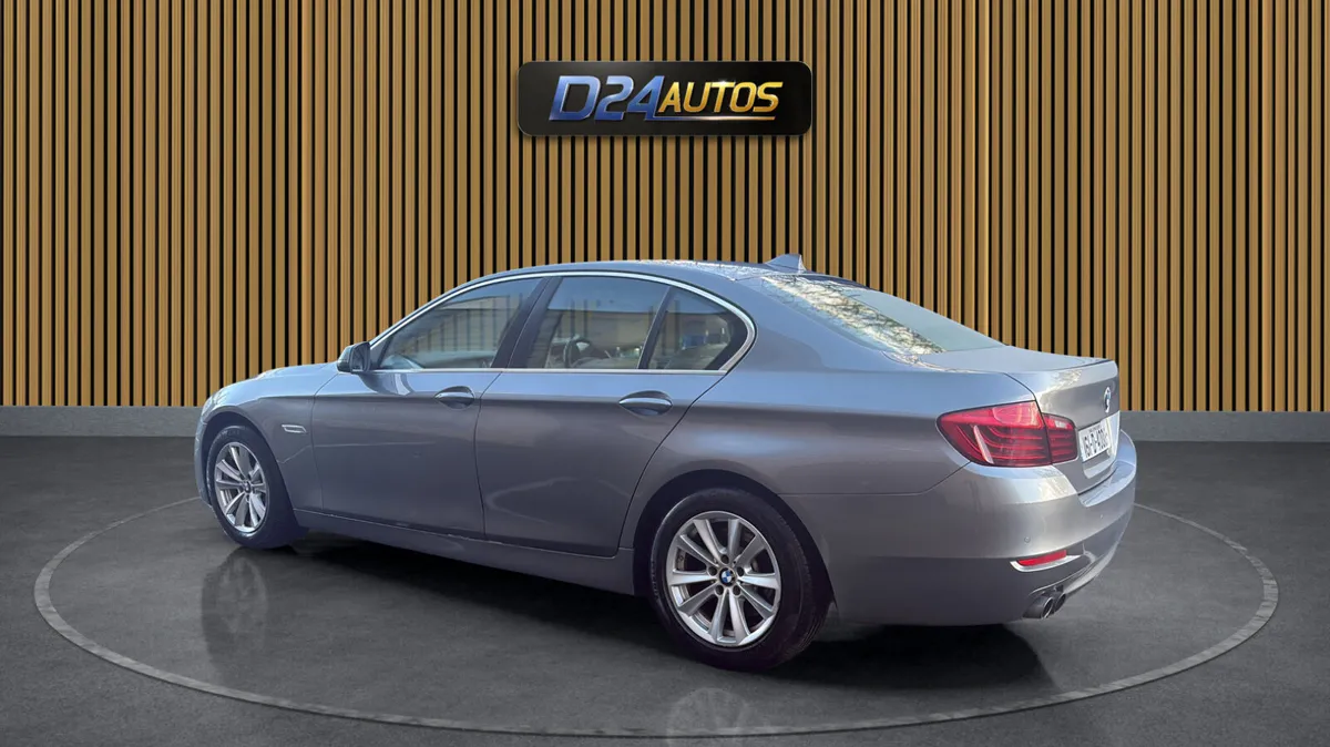 BMW 5-Series 2016 520d automatic - Image 2