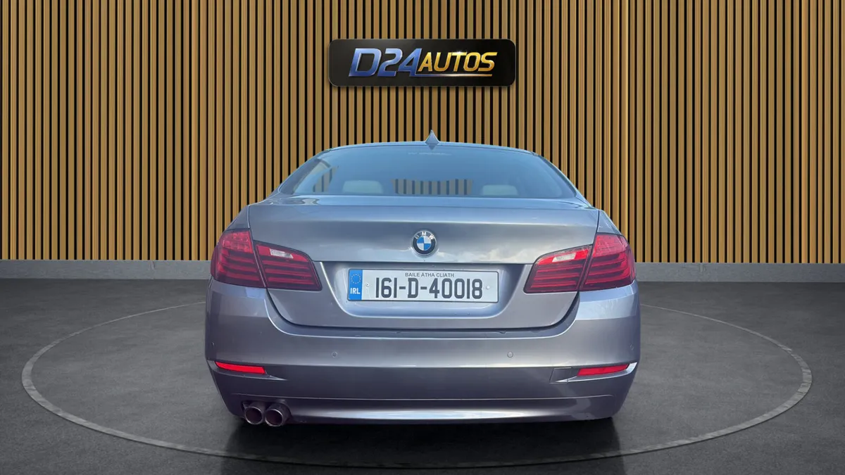 BMW 5-Series 2016 520d automatic - Image 4