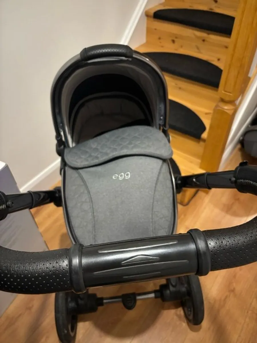 Egg2 Travel system - Image 4