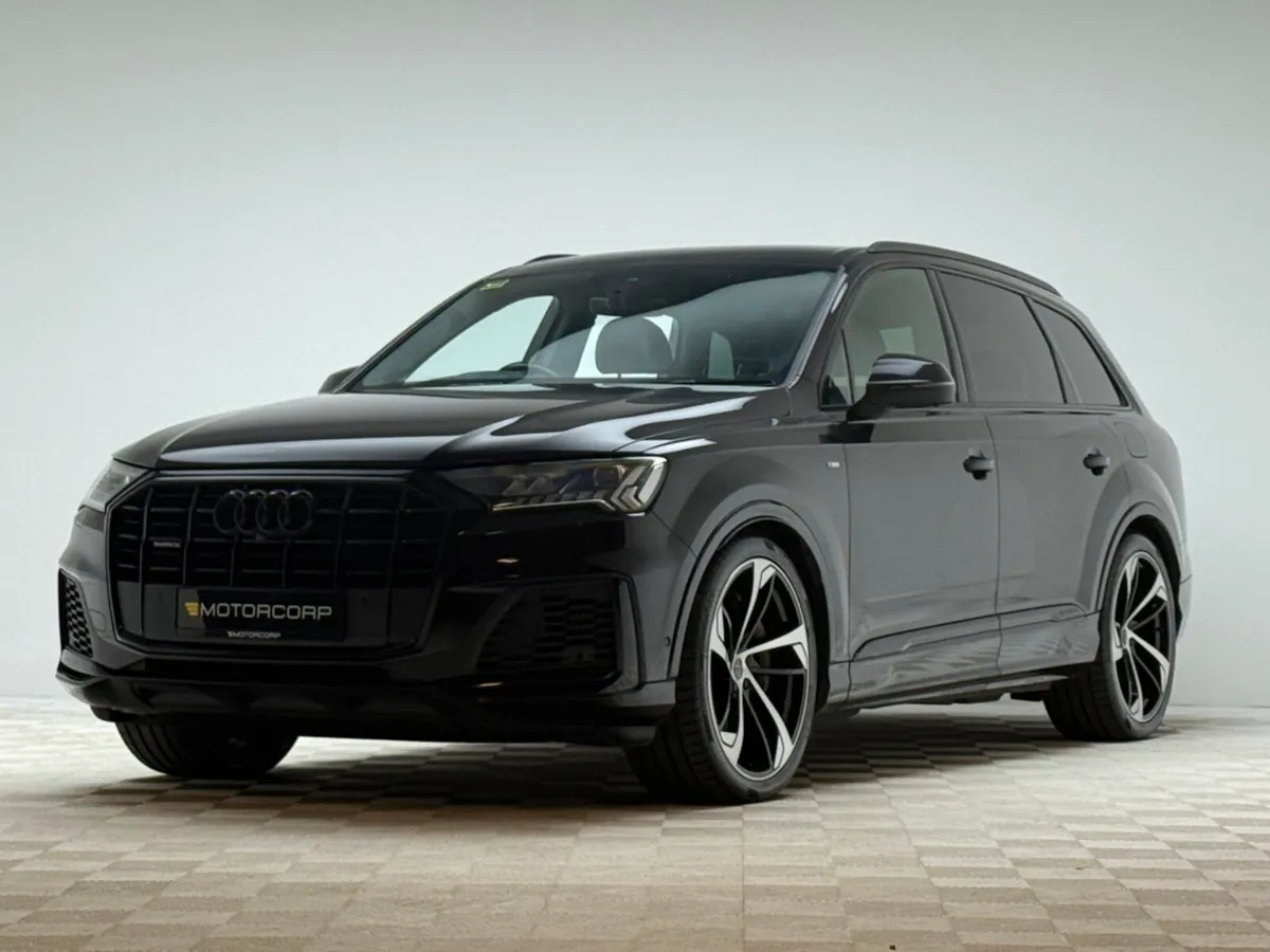 Audi Q7 N1 CREWCAB S LINE BLK ED 55 TFSI E QUATTRO - Image 3