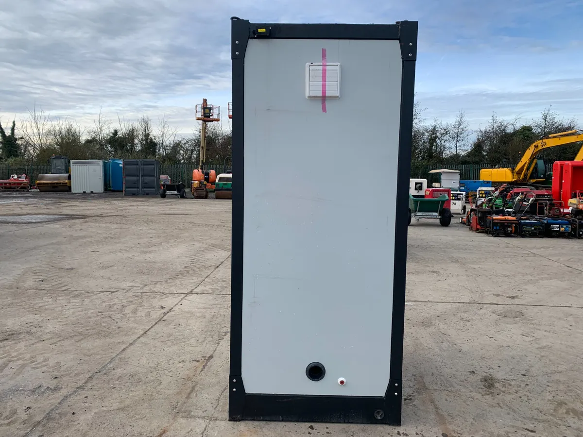 NEW/UNUSED PORTABLE SINGLE TOILET UNIT FOR AUCTION - Image 3