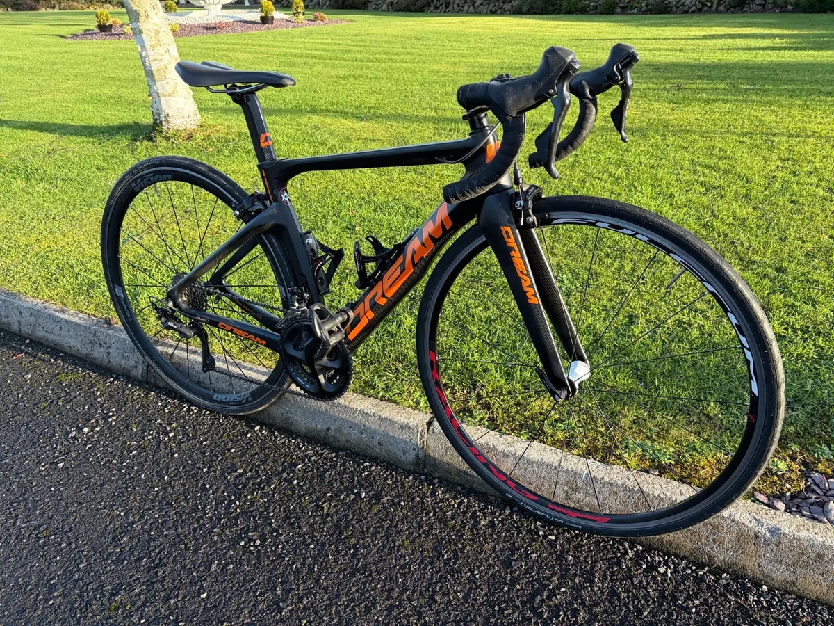 Full carbon ladies/juniors road bike - Image 1