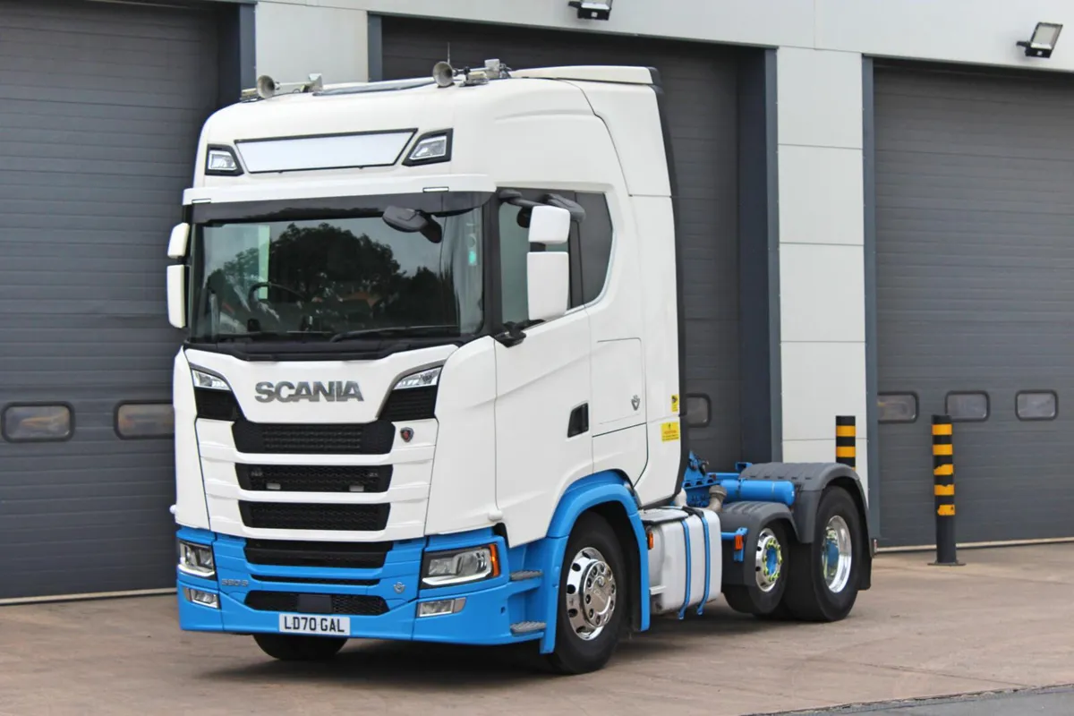 2020 (70) SCANIA S580 6X2 TRACTOR UNIT (EURO 6) - Image 1