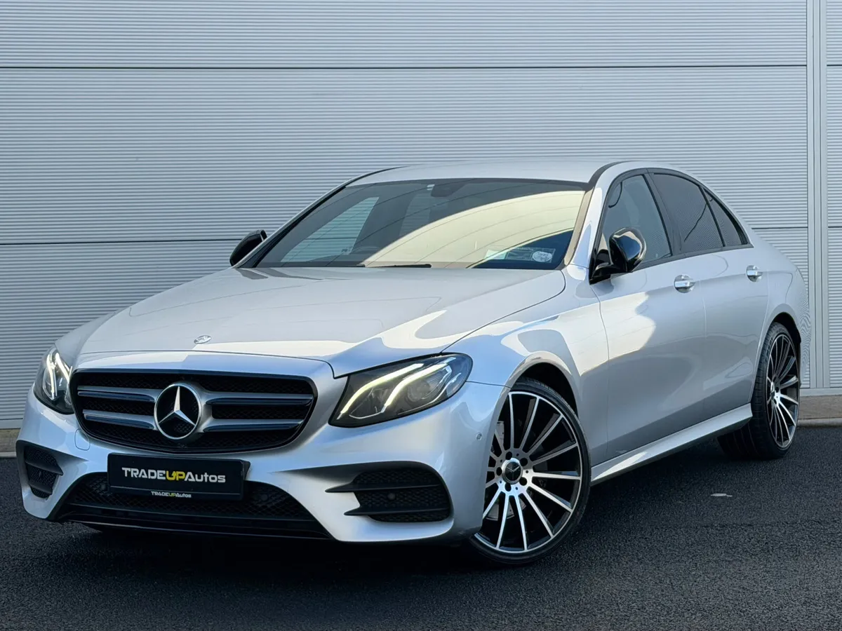 Mercedes-Benz E220d AMG NightPack - Image 1