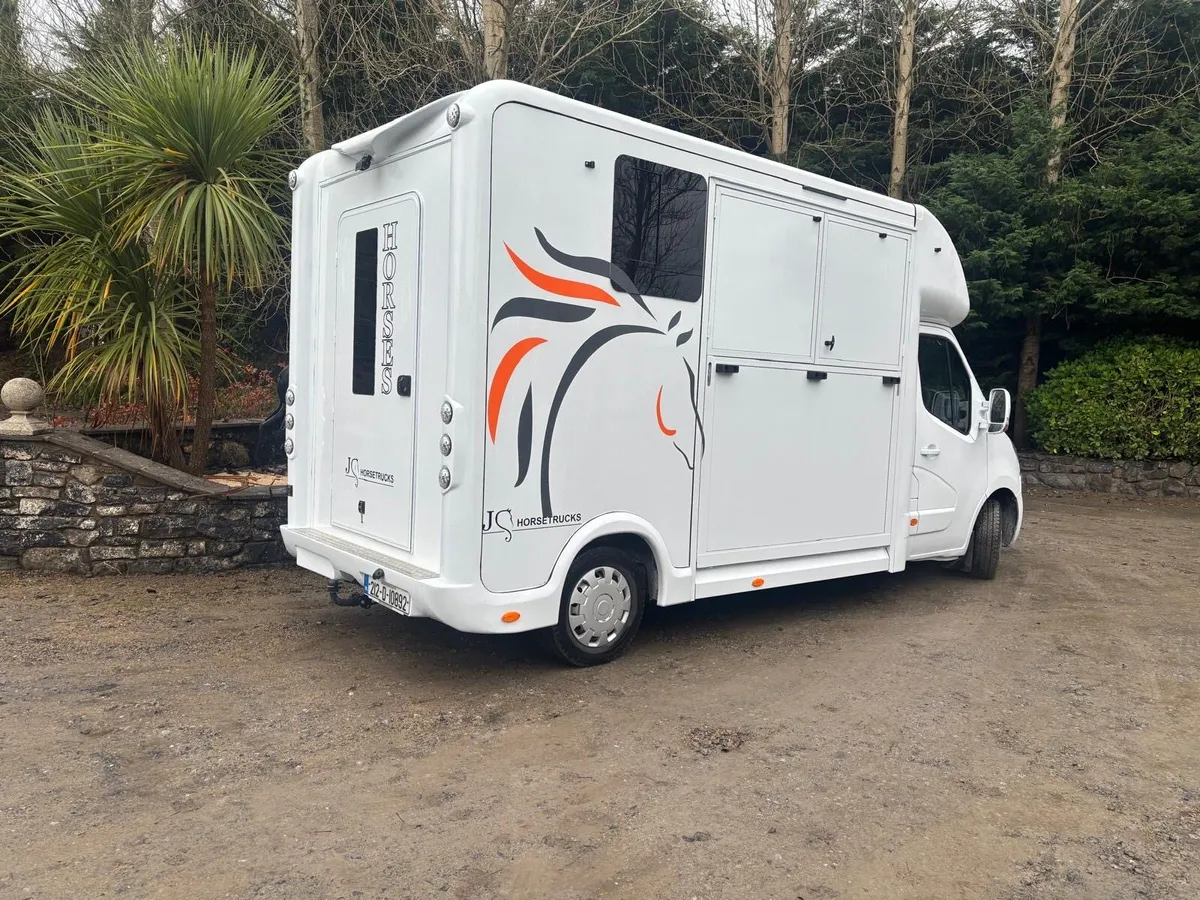 3.5 ton 2 horse van - Image 2