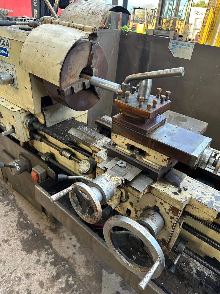 Metal lathe - Image 3