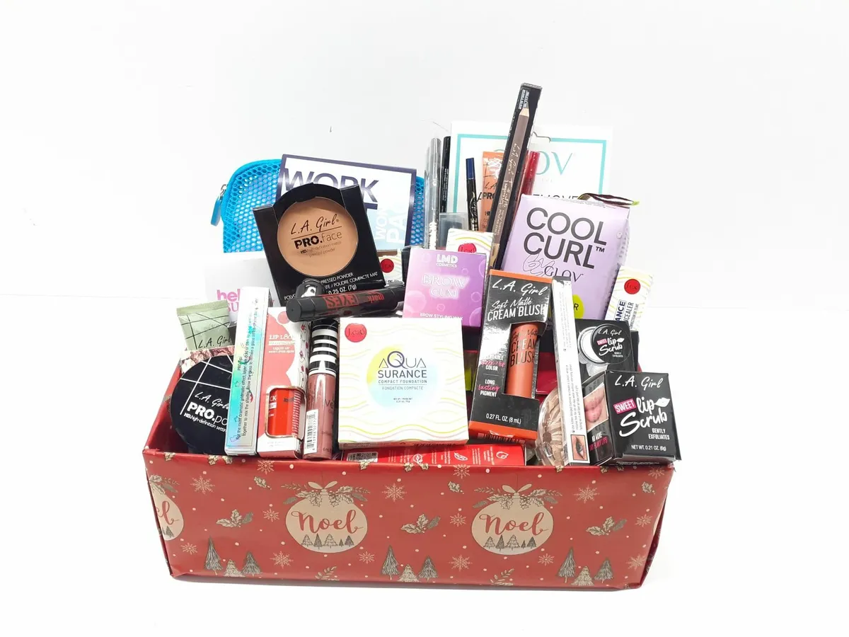 Online Auction Of A Goodie Box & More! - Image 1
