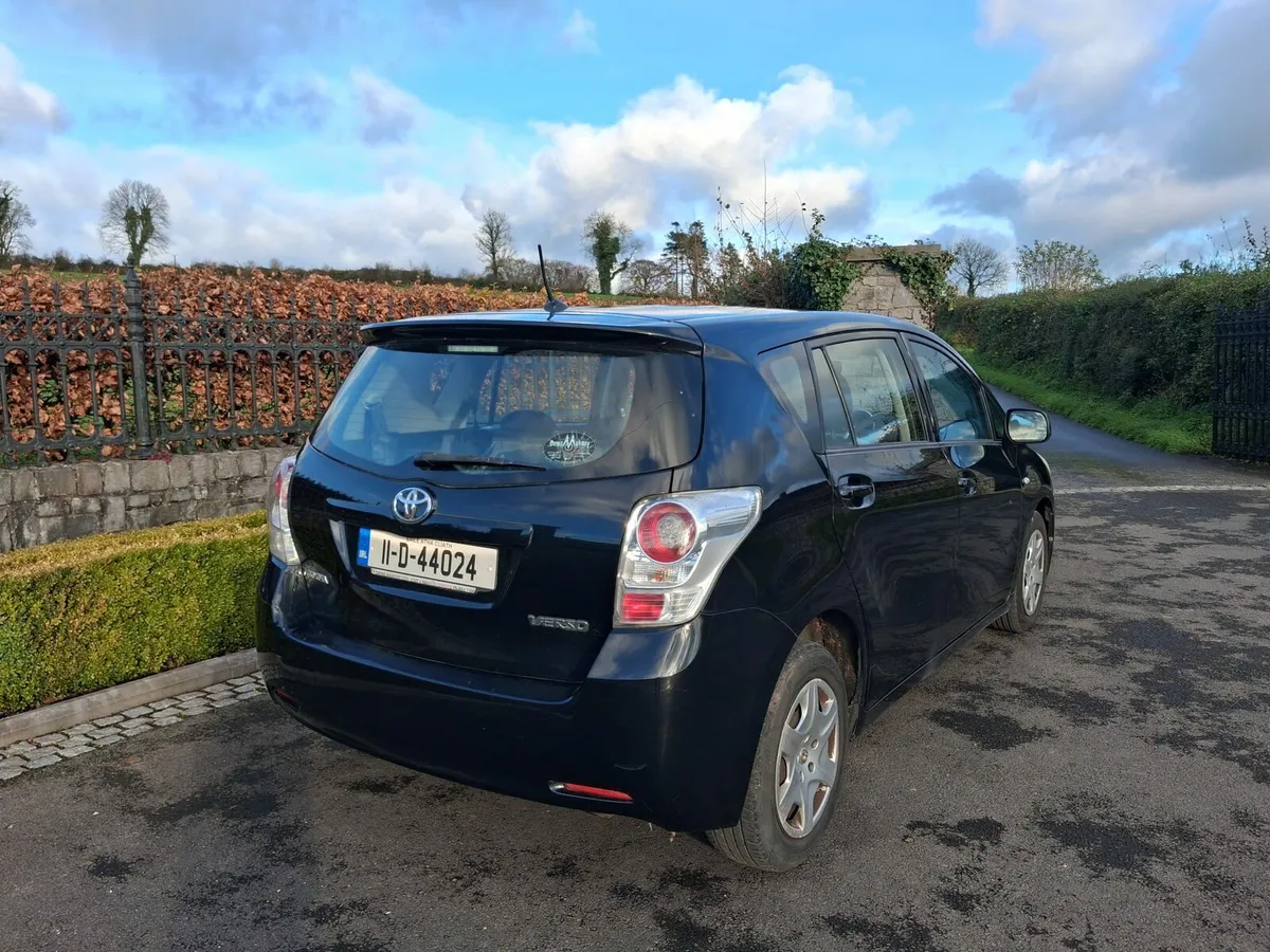Toyota Verso only 192000kms NCT 5/26 TAX 4/26 - Image 3