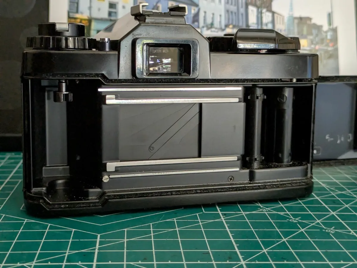 🎞️ Revueflex SLR camera+ Pentax M 50mm 1.7 lens💥 - Image 3