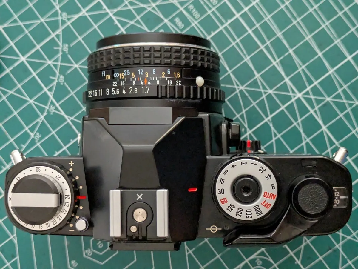 🎞️ Revueflex SLR camera+ Pentax M 50mm 1.7 lens💥 - Image 2