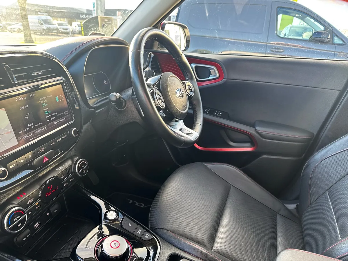 2020 Kia Soul e-Soul K3 - Image 3