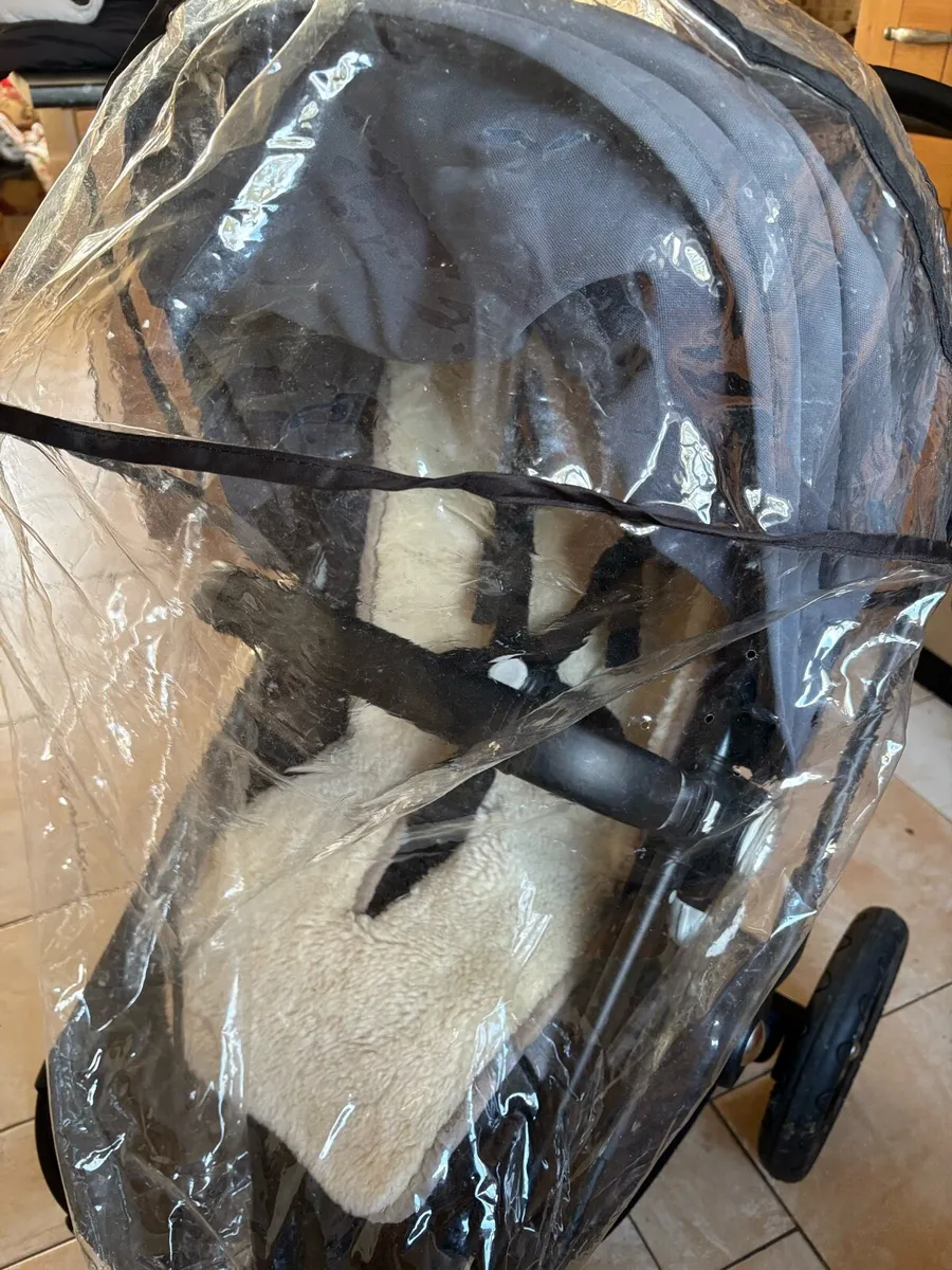 Bugaboo Cameleon 3 Baby Pram Buggy & Carseat - Image 4