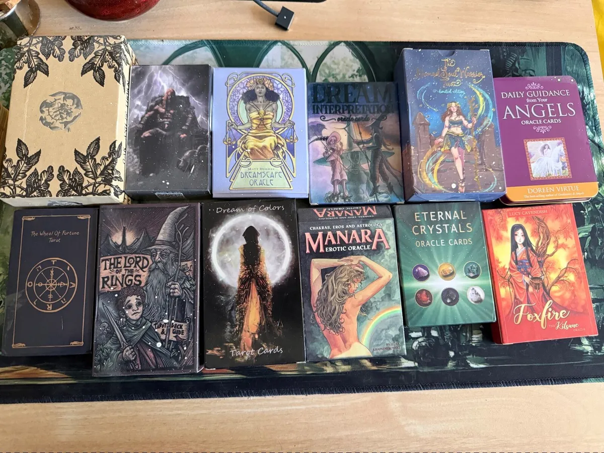 Tarot and Oracle Cards - Image 3
