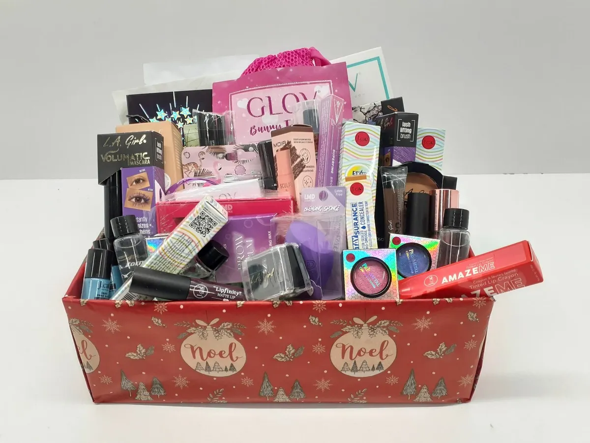 Online Auction Of A Goodie Box & More! - Image 1