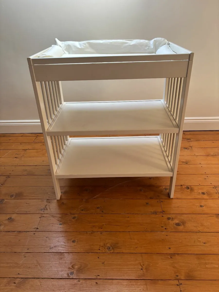 Baby Changing Table - Image 1
