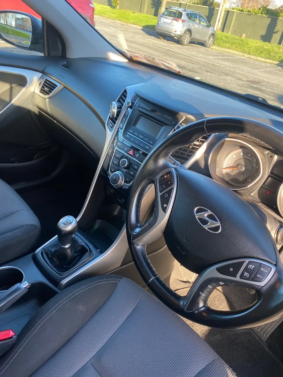 Hyundai i30 2015 - Image 3