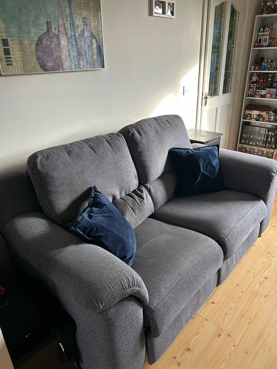 2 Seater Electric Recycling Sofa - Image 2