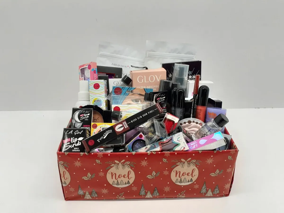 Online Auction Of A Goodie Box & More! - Image 1