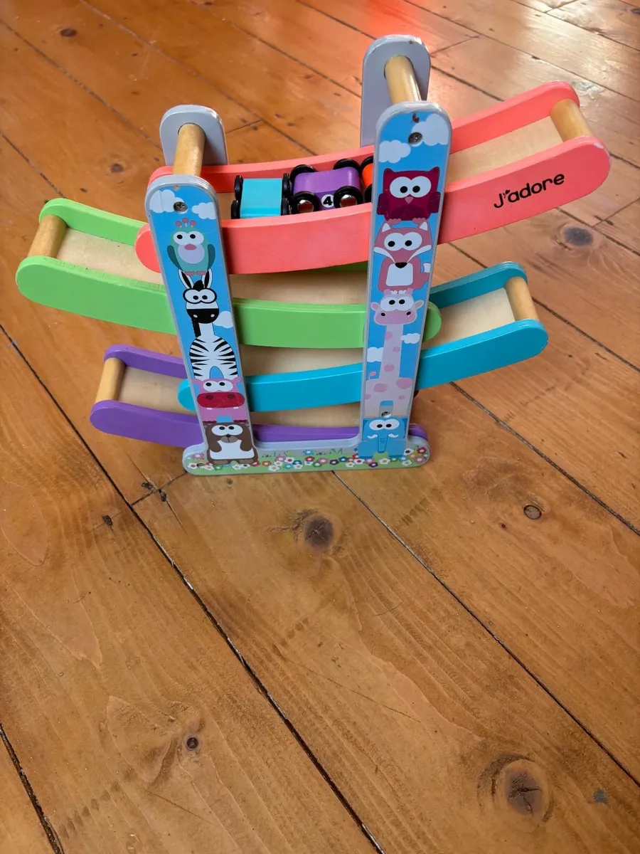 Jumperoo - Image 2