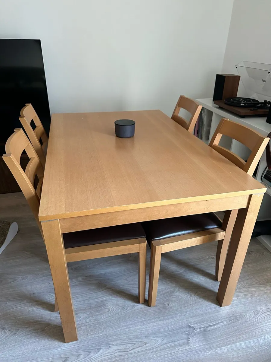 Solid wood table and chairs - Image 2