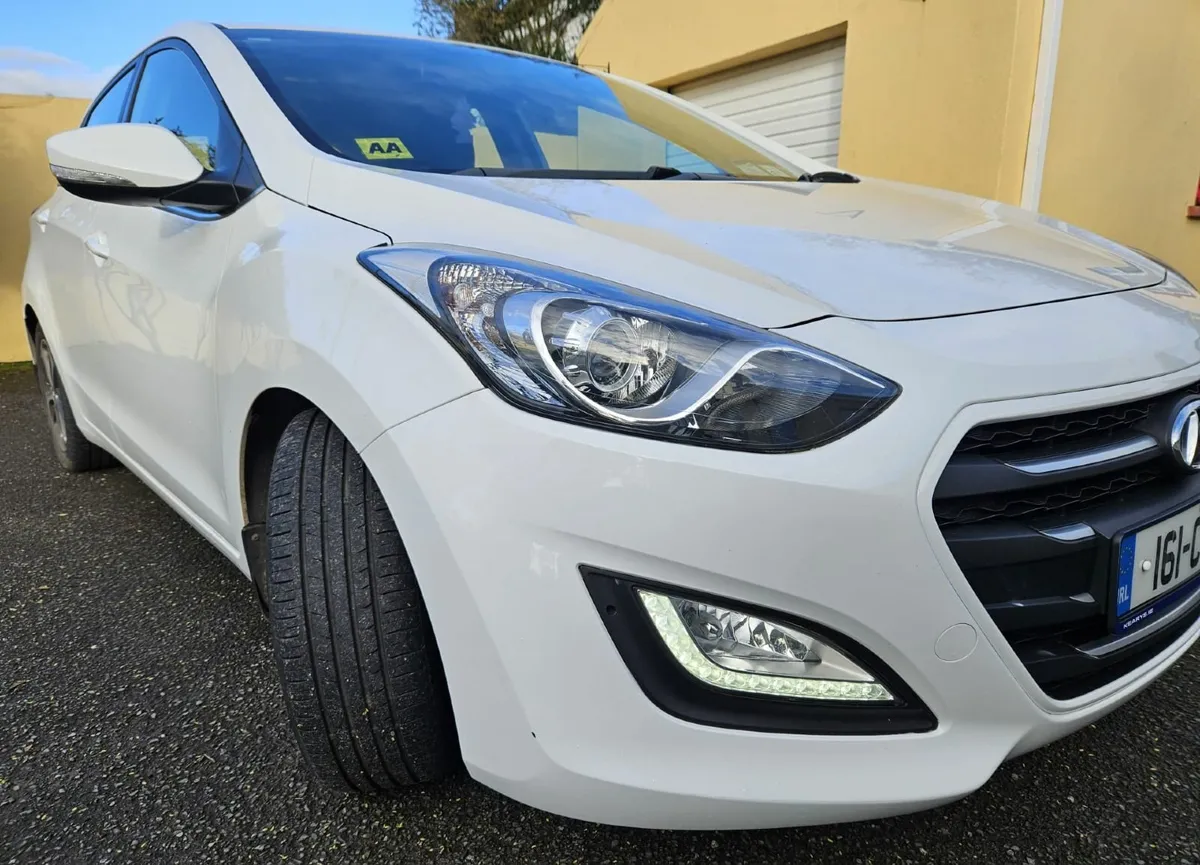 Hyundai i30 2016 **LOW MILEAGE 77K** - Image 3
