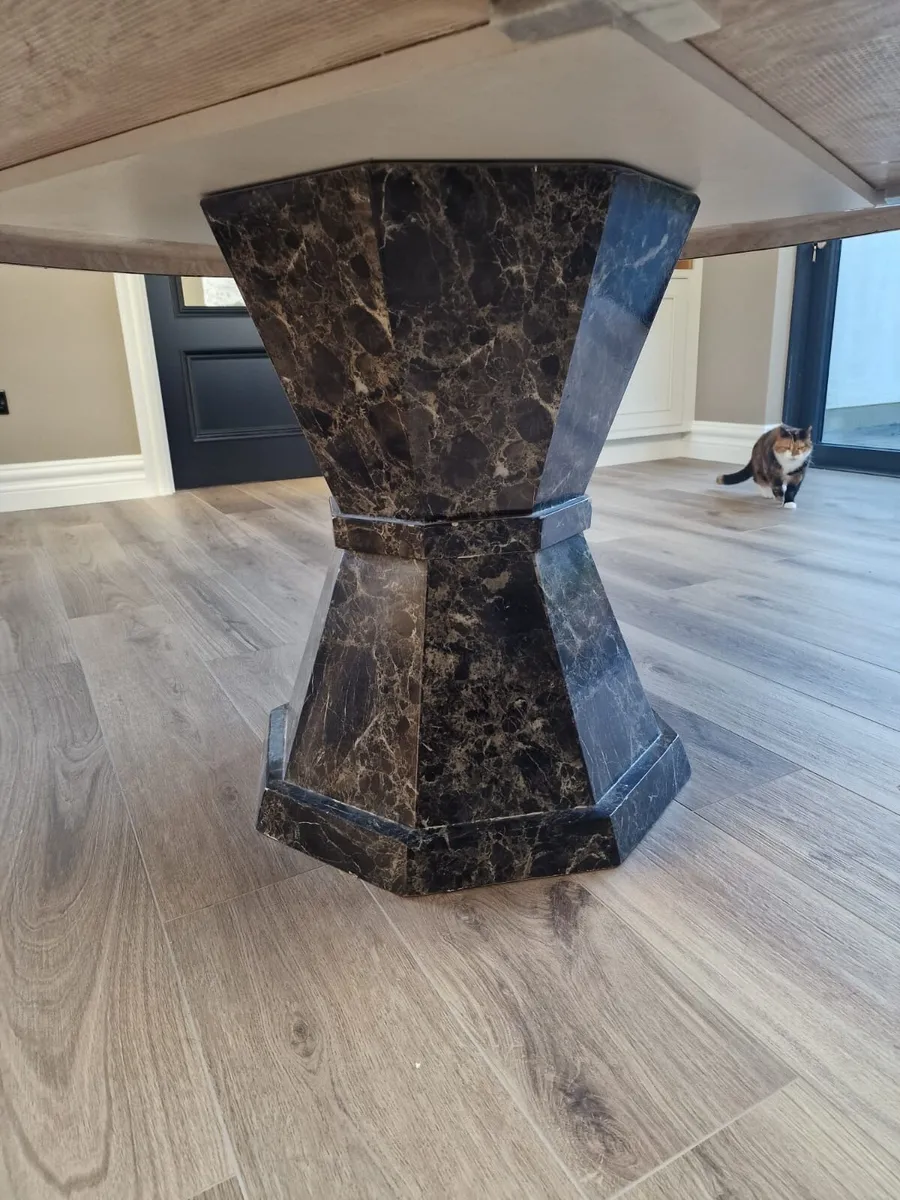 Kitchen table - Image 3