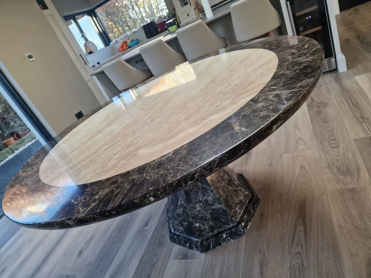 Kitchen table - Image 4